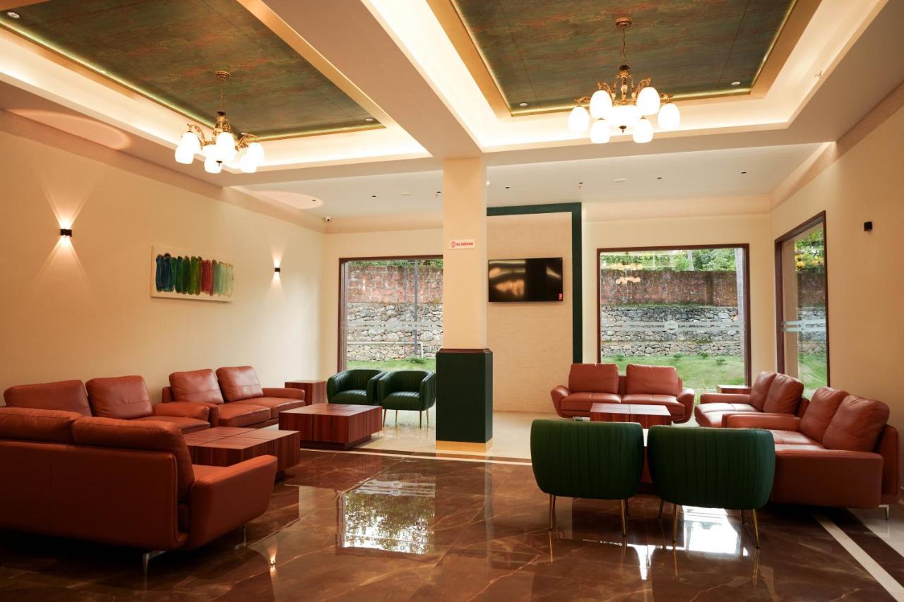 Valluvanad Residency Perintalmanna Extérieur photo